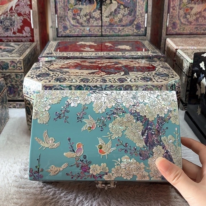 喜上眉梢蓝色贝底