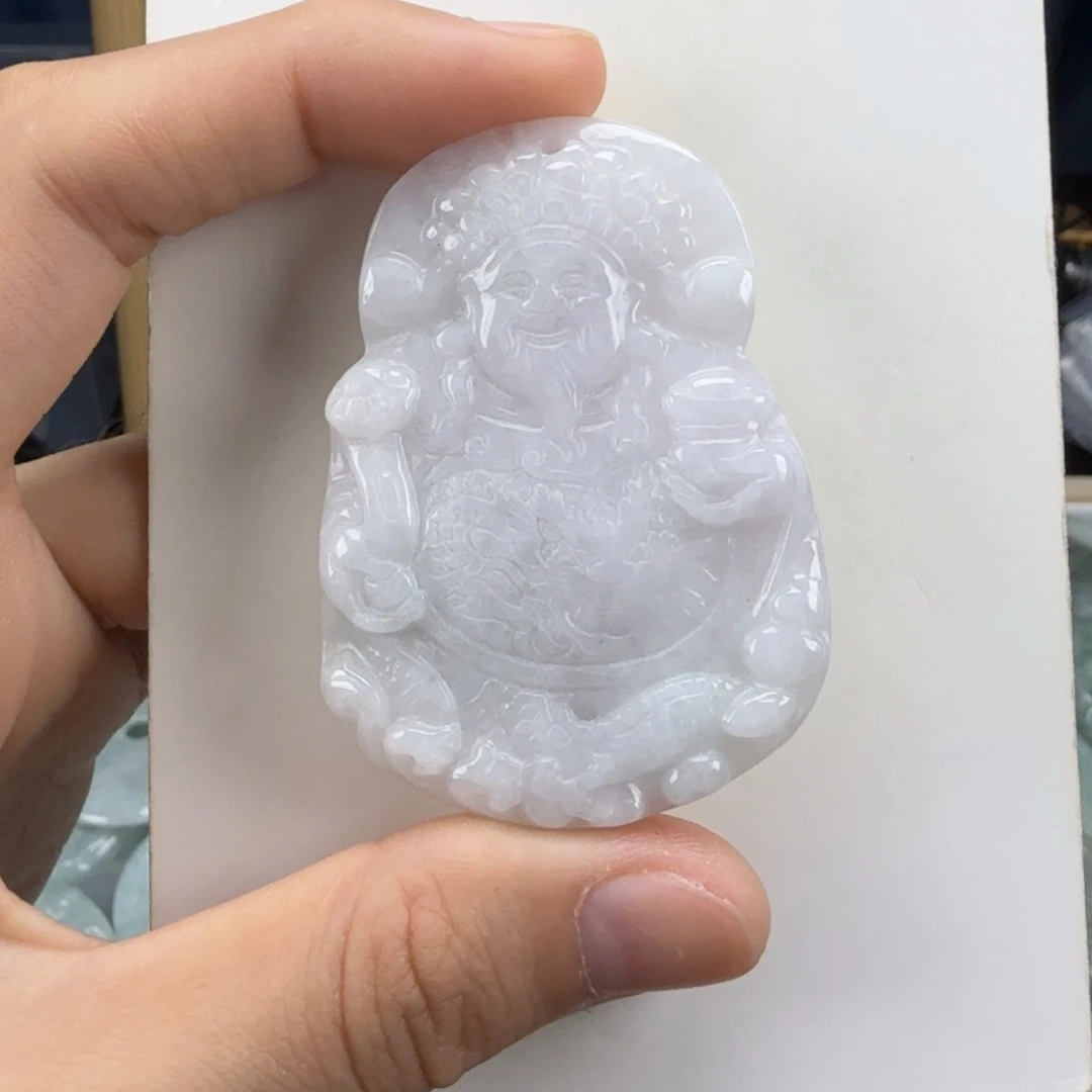 翡翠挂件未镶嵌翡翠