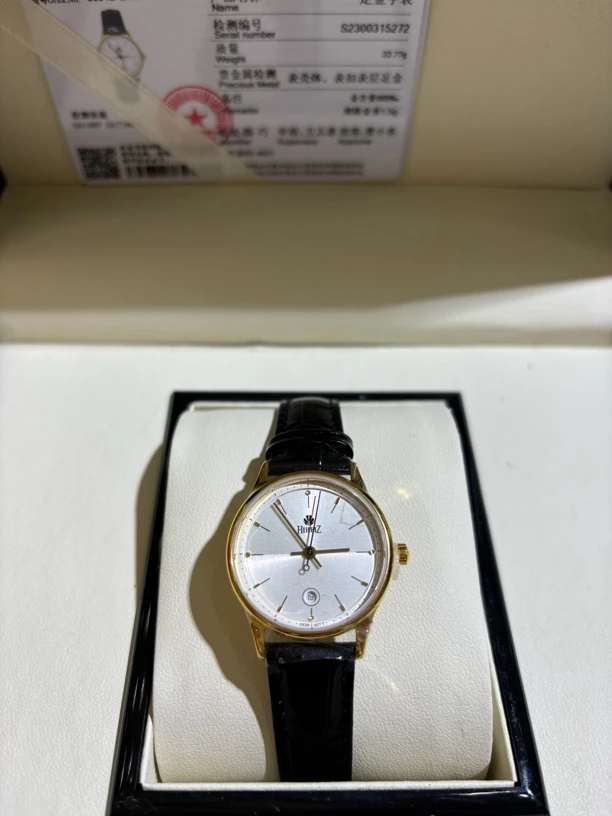 手表女款（下单后订单留言或联系客服备注颜色）默认发黑色