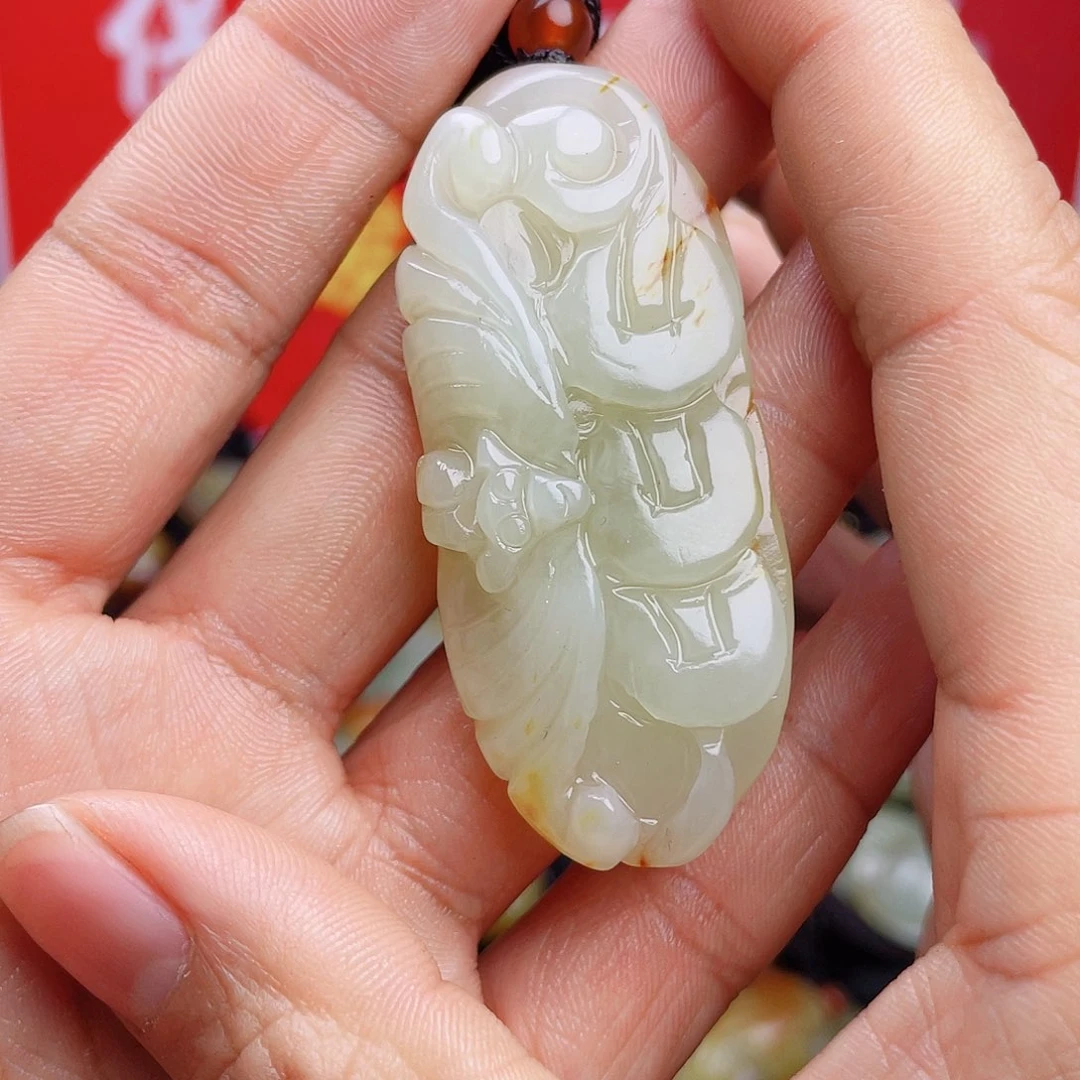 和田玉颈饰未镶嵌