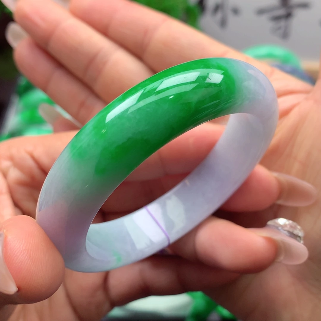 未镶嵌手镯翡翠缅甸