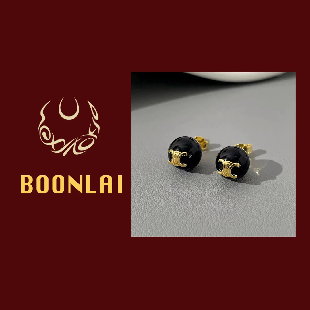 铜合金莫桑石耳饰 Boonlai 黑色珠珠字母耳钉dz