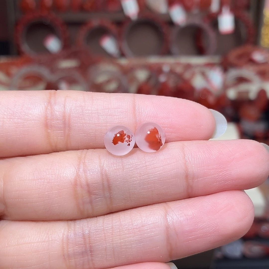 M***g南红玛瑙未镶嵌颈饰单珠一对卡8