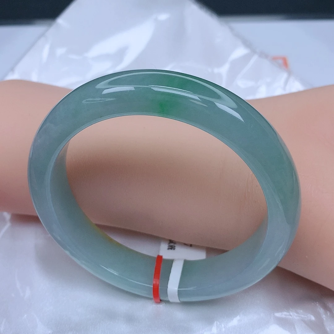 【闪购商品】未镶嵌手镯翡翠，57