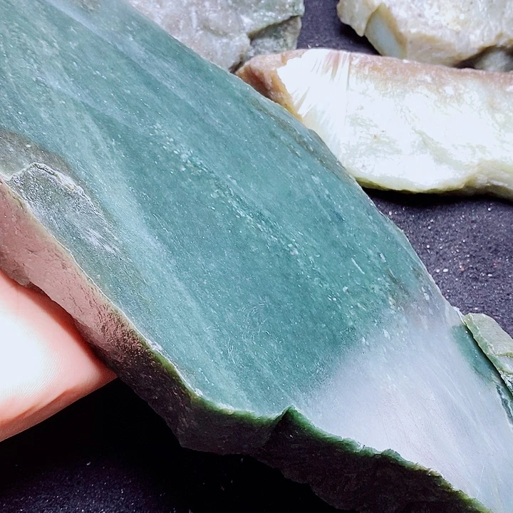 未镶嵌和田玉（糖玉）珠宝半成品用****8