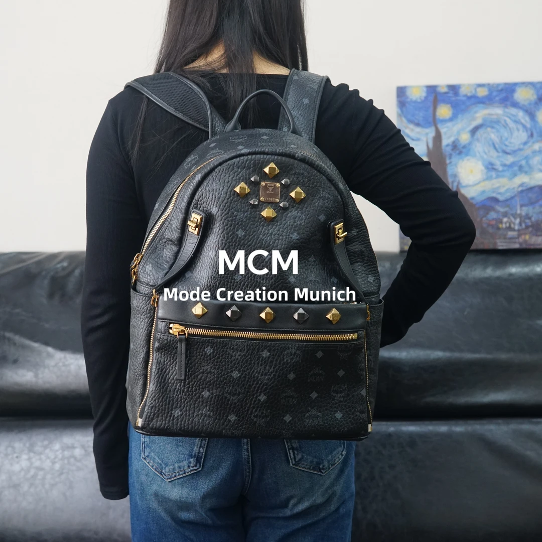 95新 MCM 黑色双肩包/SP12618026/8026