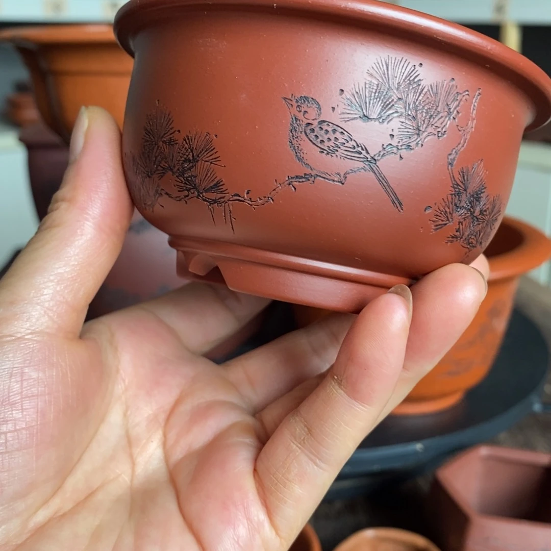 紫砂花盆小*紫砂花盆手工艺制作