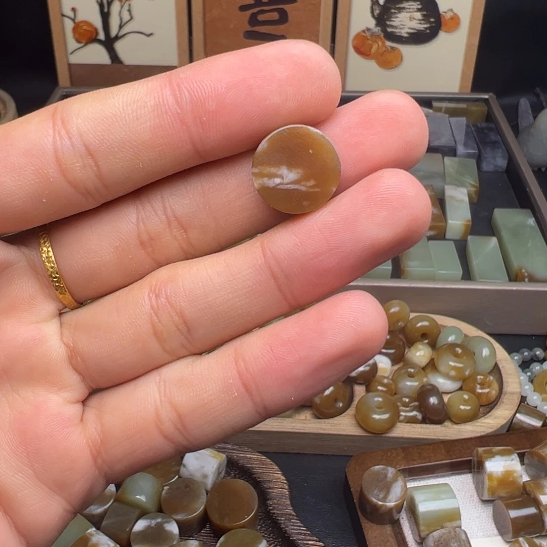 和田玉（糖玉）未镶嵌珠宝奇石开播福利