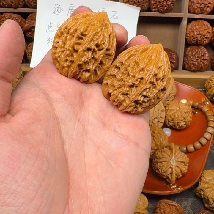 吊坠文玩核桃鸡心