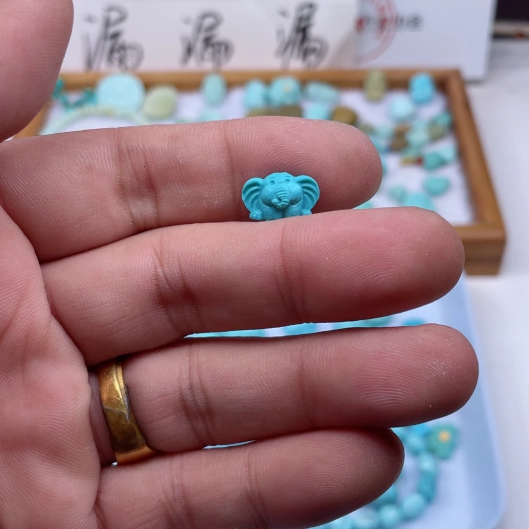 绿松石未镶嵌颈饰170