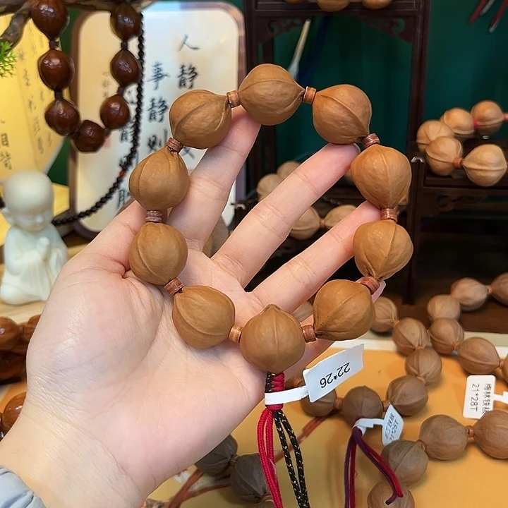 韩***。吊坠橄榄核2226梅林铁核