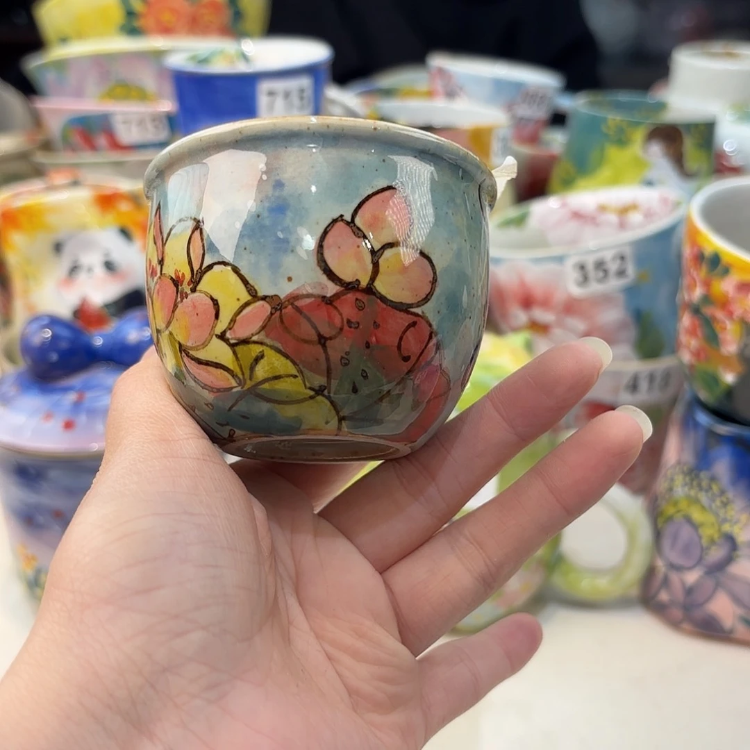 瓷片兔兔好可爱呀打