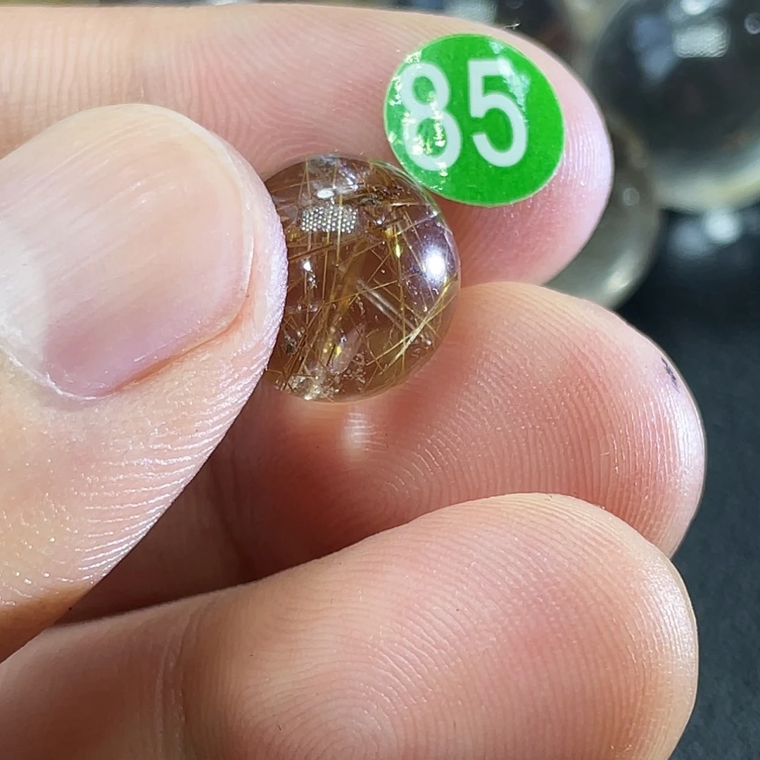 未镶嵌吊坠(不含链)水晶Y****?