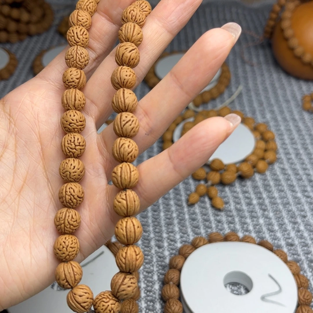 路***过吊坠桃核88888888