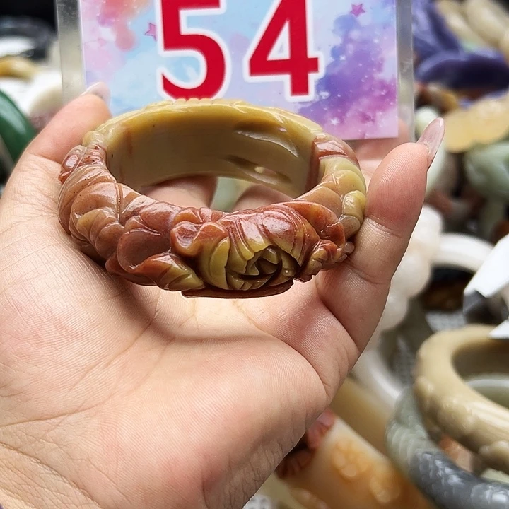 未镶嵌手镯石英岩玉