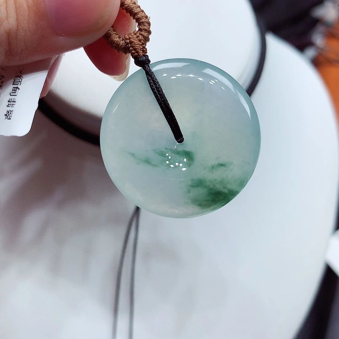 翡翠未镶嵌颈饰翡翠111，27.6/5.7