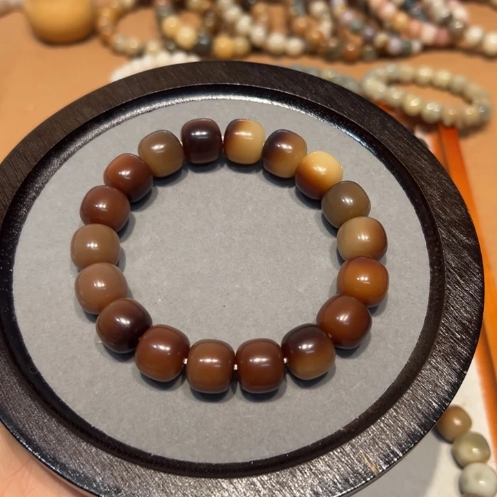 菩提根/象牙果吊坠巧克力，微瑕，14