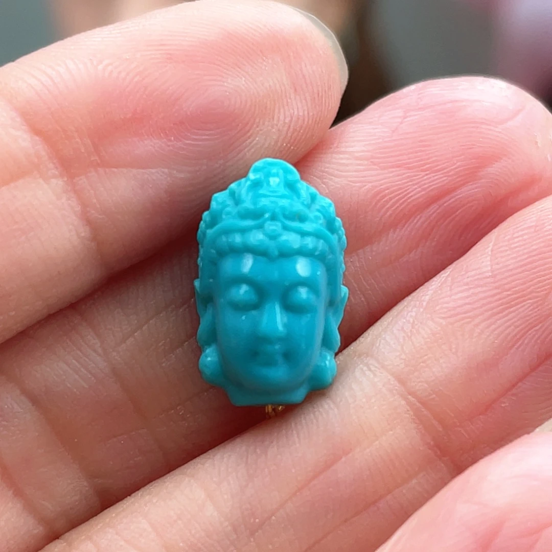 绿松石未镶嵌颈饰