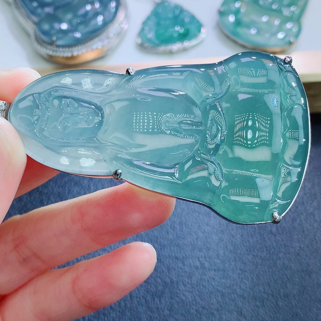 翡翠银S925镶嵌颈饰翡翠