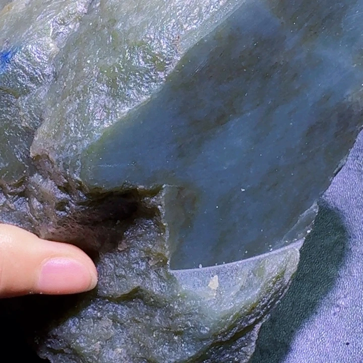 未镶嵌和田玉（糖玉）珠宝半成品