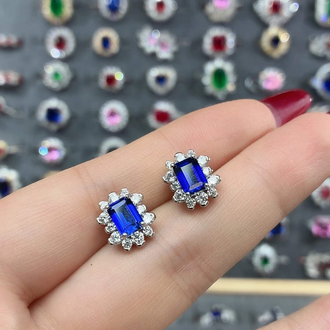 925银培育皇家蓝色宝石