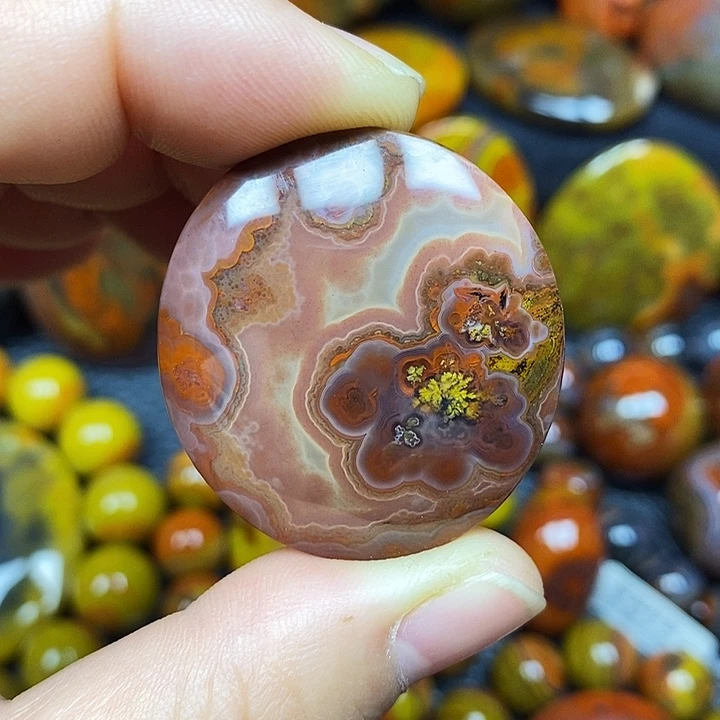 玛瑙/玉髓未镶嵌颈饰