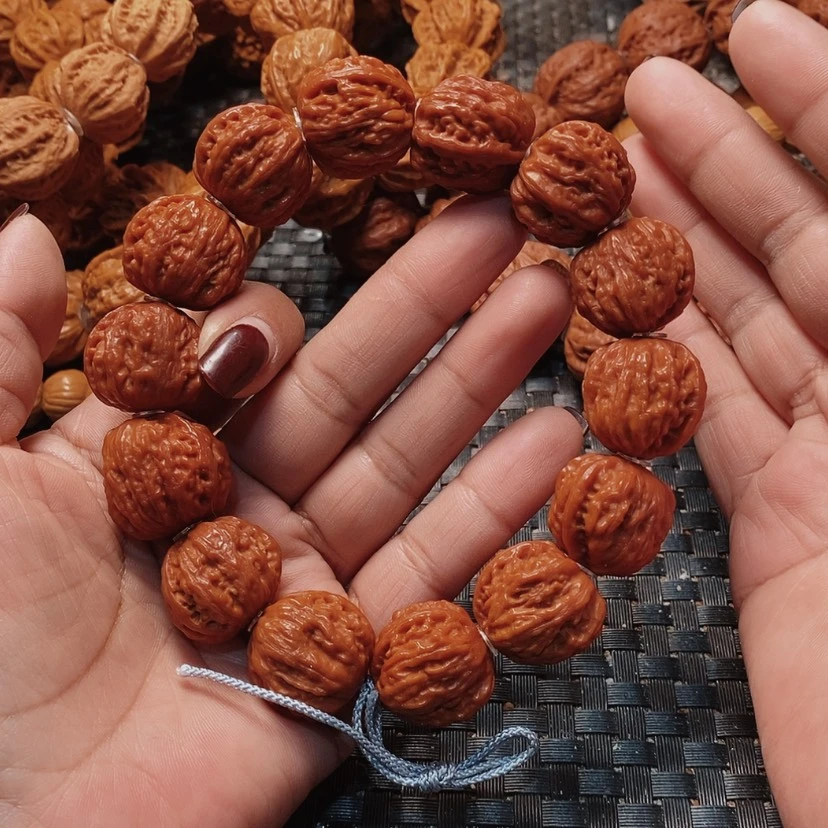 【闪购商品】文玩核桃吊坠方墩