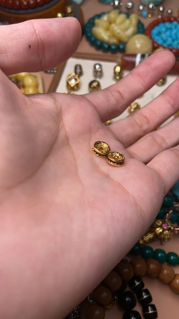 925银银制品 容颜黑色8mm一对配饰银饰