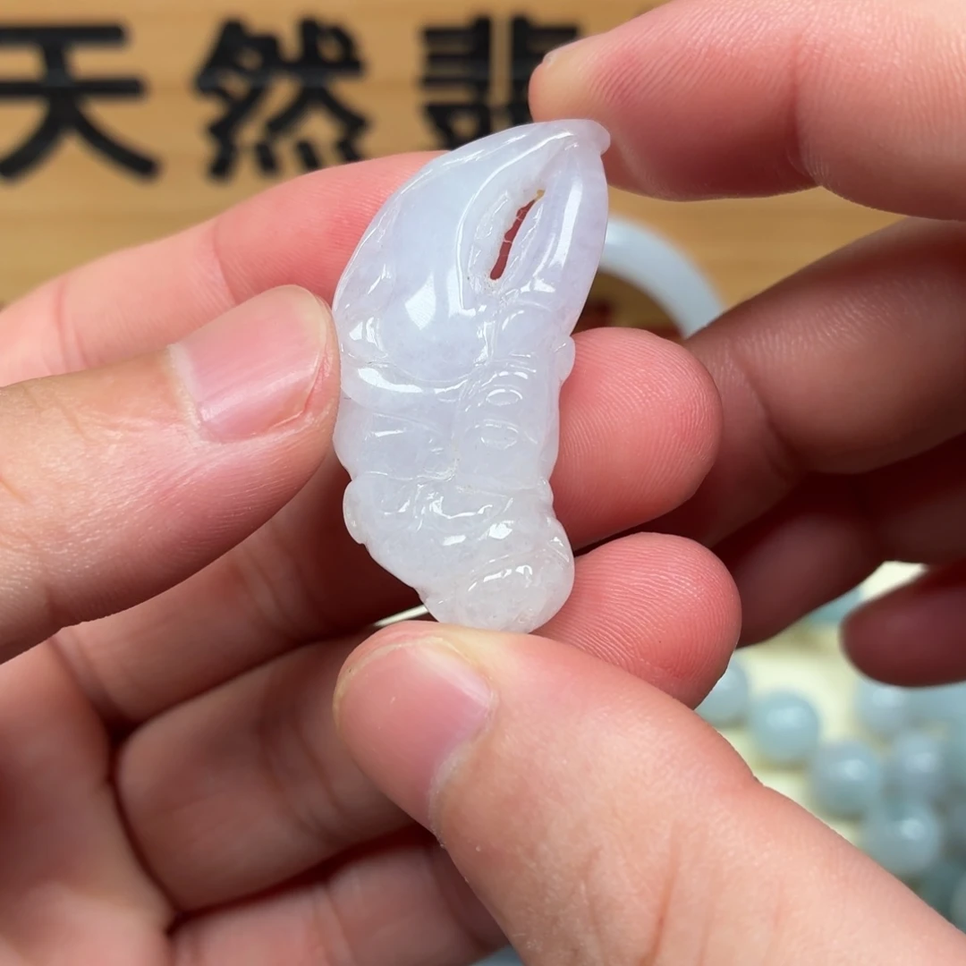 翡翠未镶嵌颈饰蟹脚