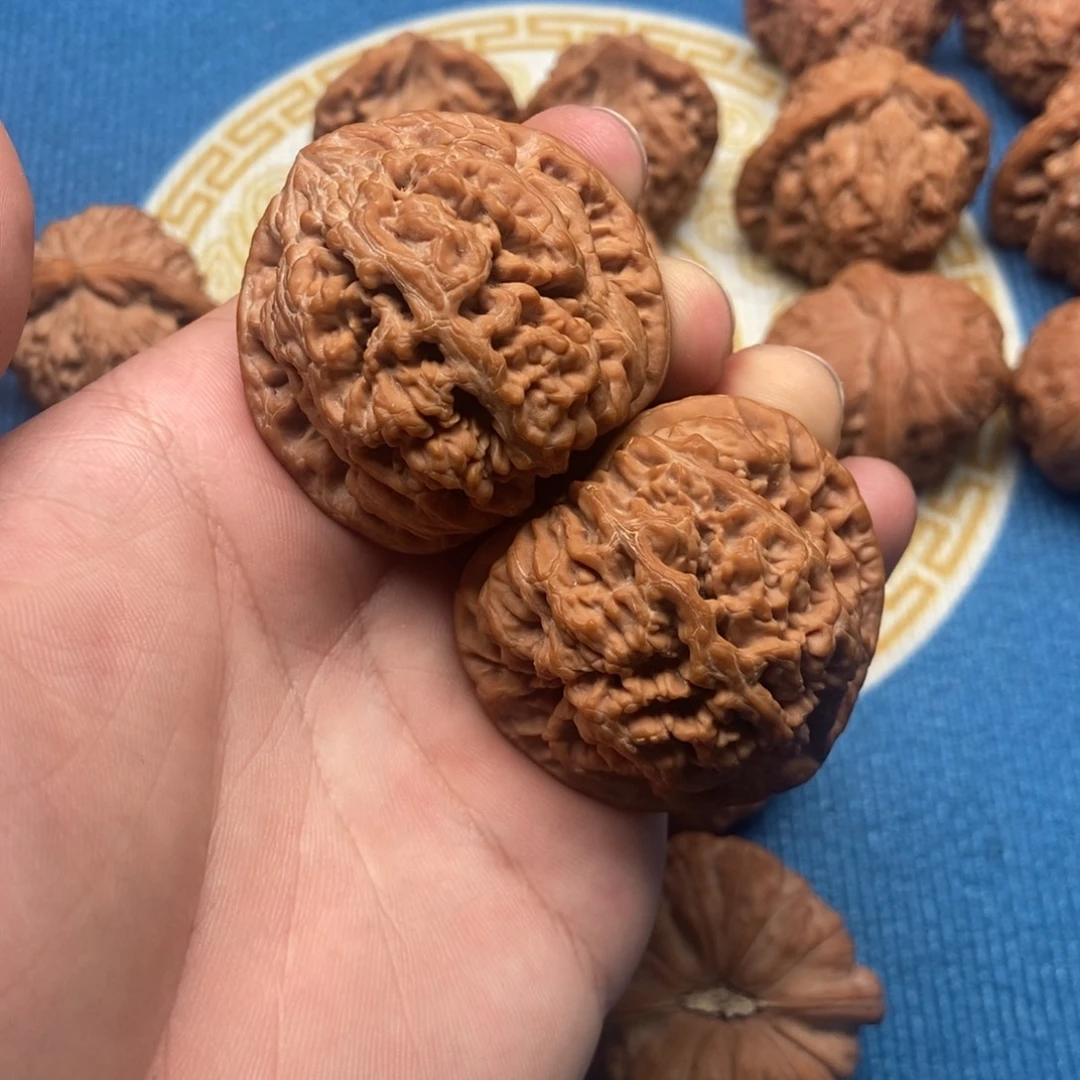 叙***安文玩核桃吊坠44粗筋