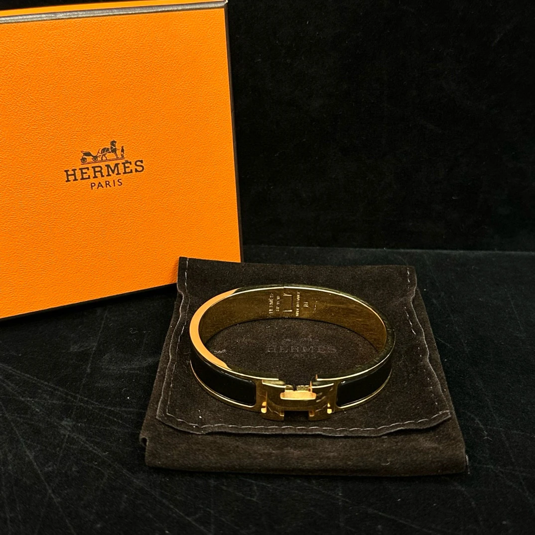 95新 Hermes/爱马仕 爱马仕黑色珐琅Clic H手镯 09932