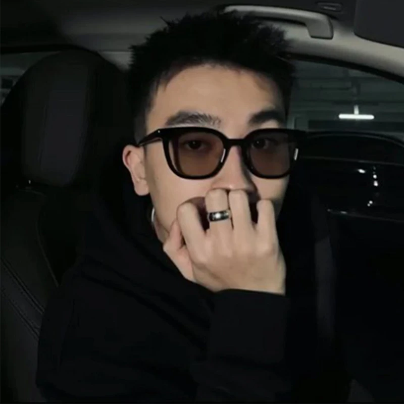 暴龙眼镜韩版潮墨镜男士茶色眼镜开车防紫外线时尚复古gm网红街拍