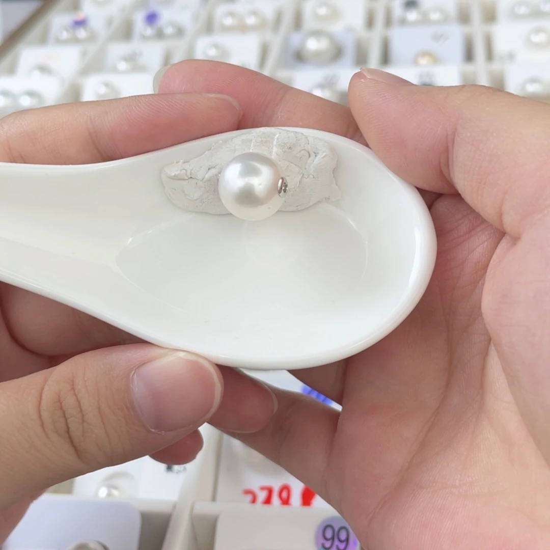 未镶嵌海水珍珠澳白路路通11-12mm