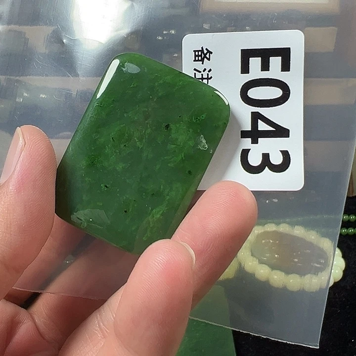 鑫***哥和田玉未镶嵌颈饰