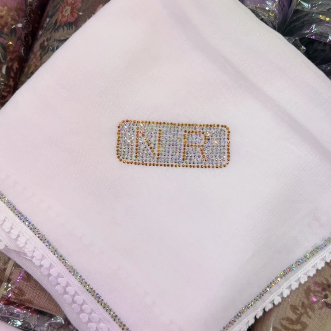 碎闪星纱边钻半绕巾极简风拼接女士百搭洋气纱巾