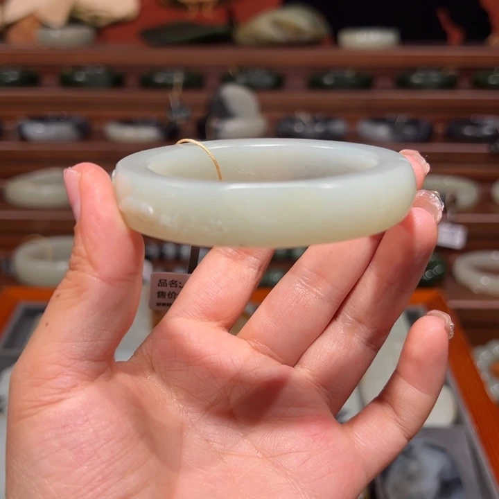 和田玉（子料）未镶嵌手镯