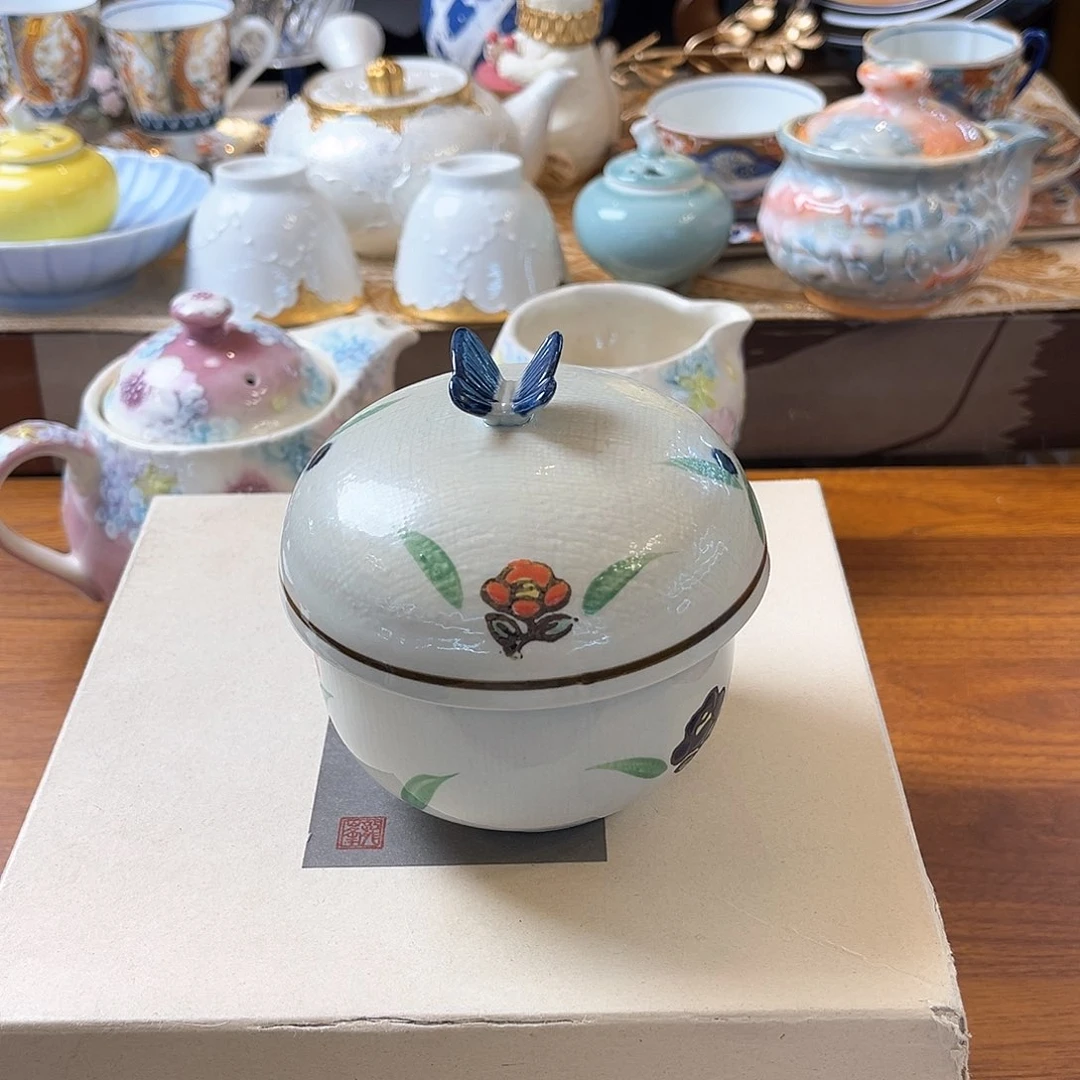 盖碗在一起就是要开心的一