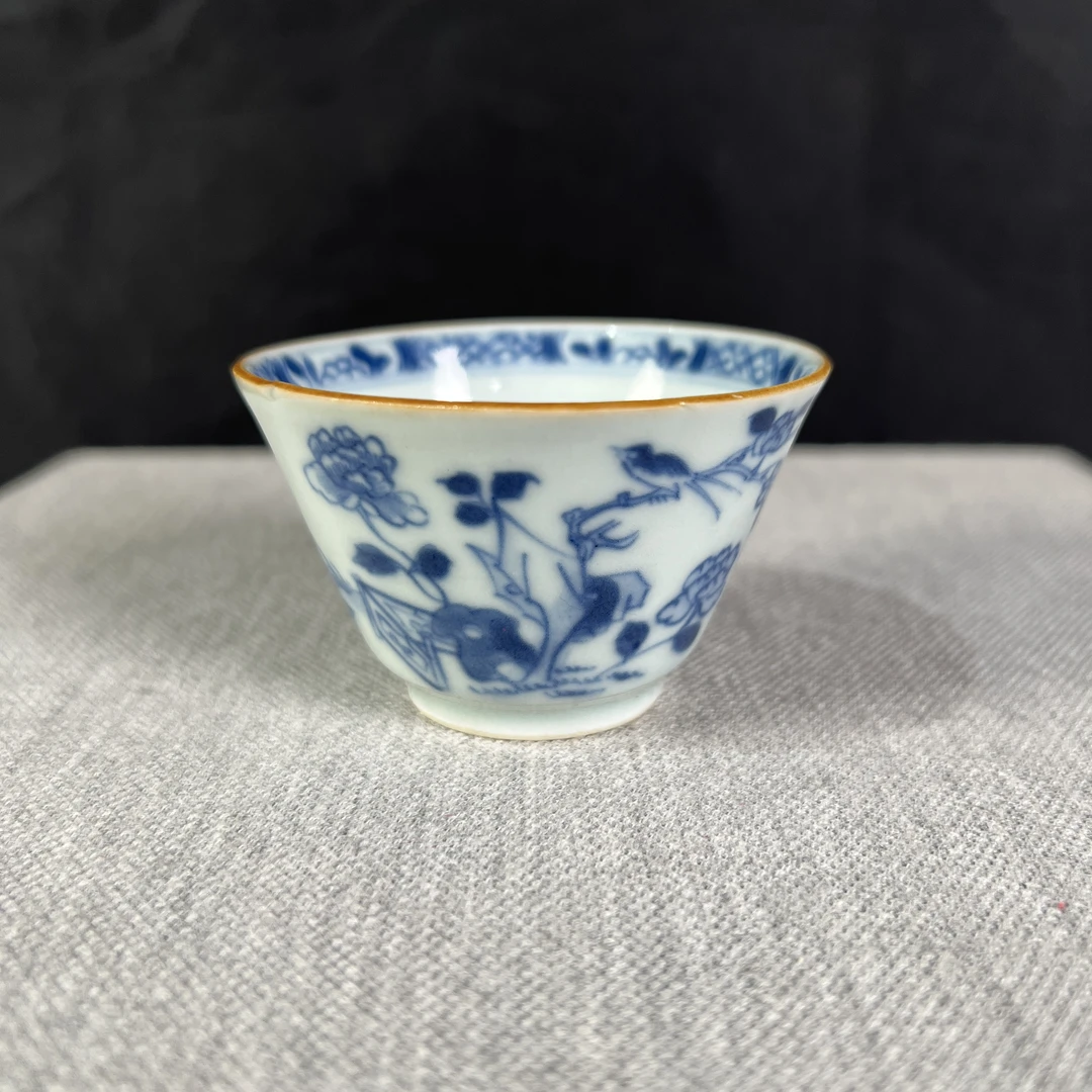 青花花鸟纹茶杯