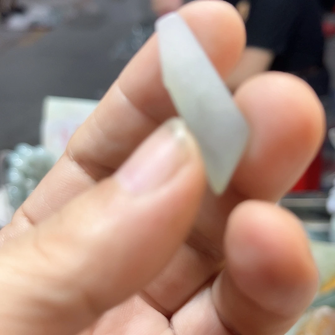 颈饰未镶嵌翡翠翡翠天然翡翠天然翡翠