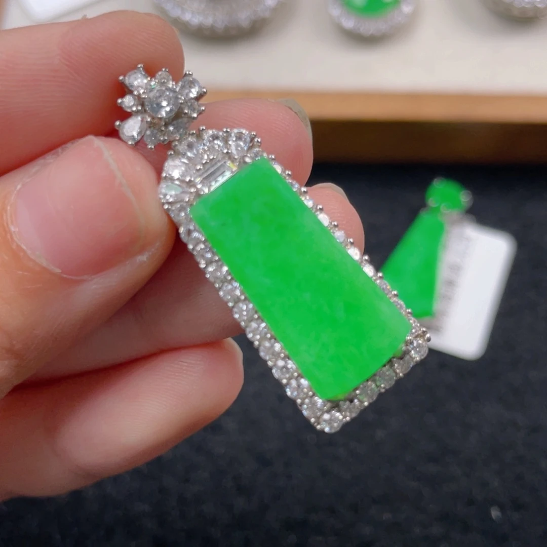 翡翠颈饰银S925镶嵌g g h h h