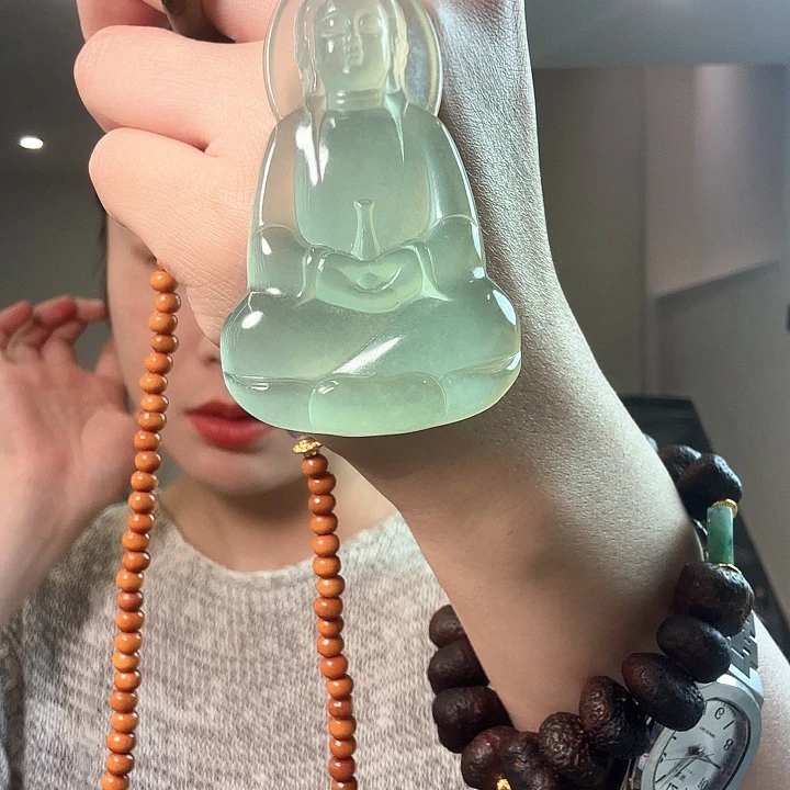 琴***未镶嵌蛇纹石玉颈饰