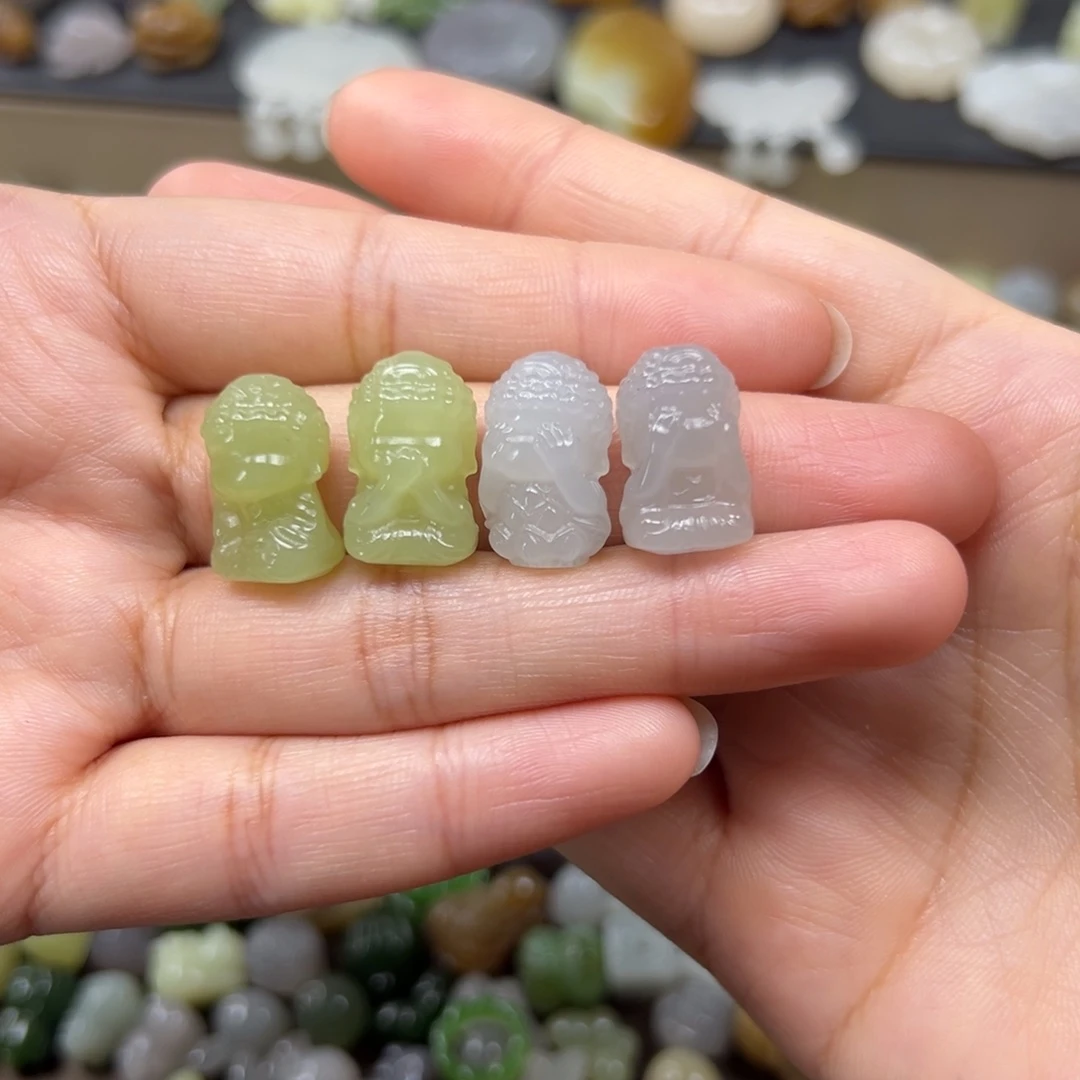 和田玉未镶嵌颈饰260一个多样性发其一