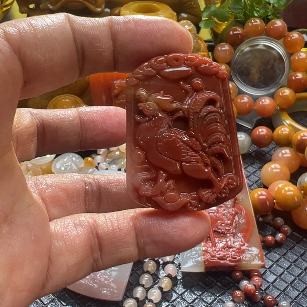 石英质玉未镶嵌颈饰
