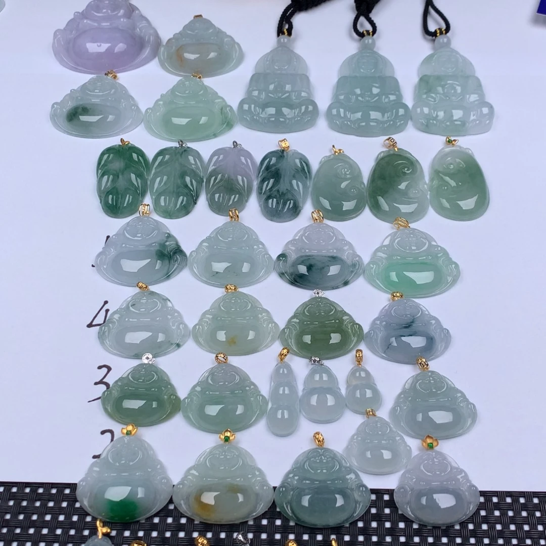 翡翠18K金镶嵌颈饰挂件