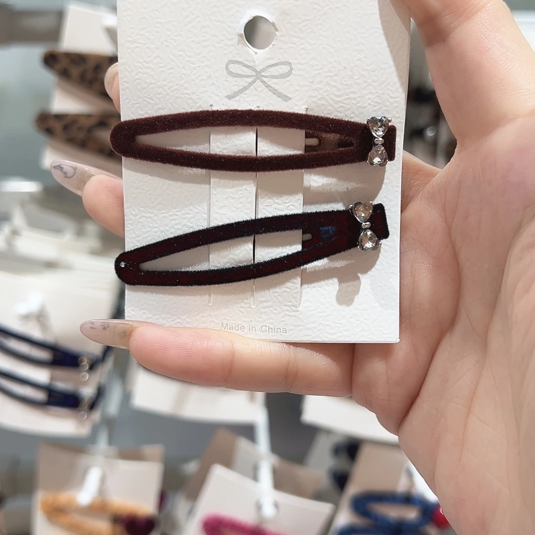 ****穎皮质铁合金咖黑色掰掰夹