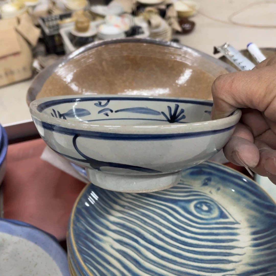 盘瓷器微瑕口径12.5两只