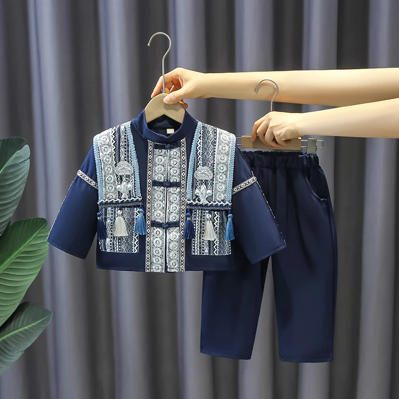 三月三儿童民族服装男童汉服春秋款壮族唐装男宝宝周岁礼服演出服