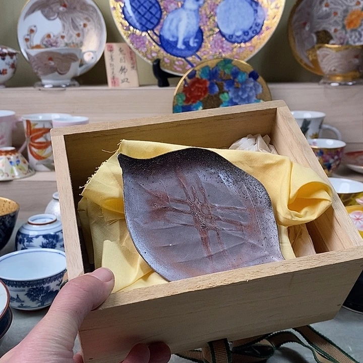 紫砂茶杯这个时候应该可以休息