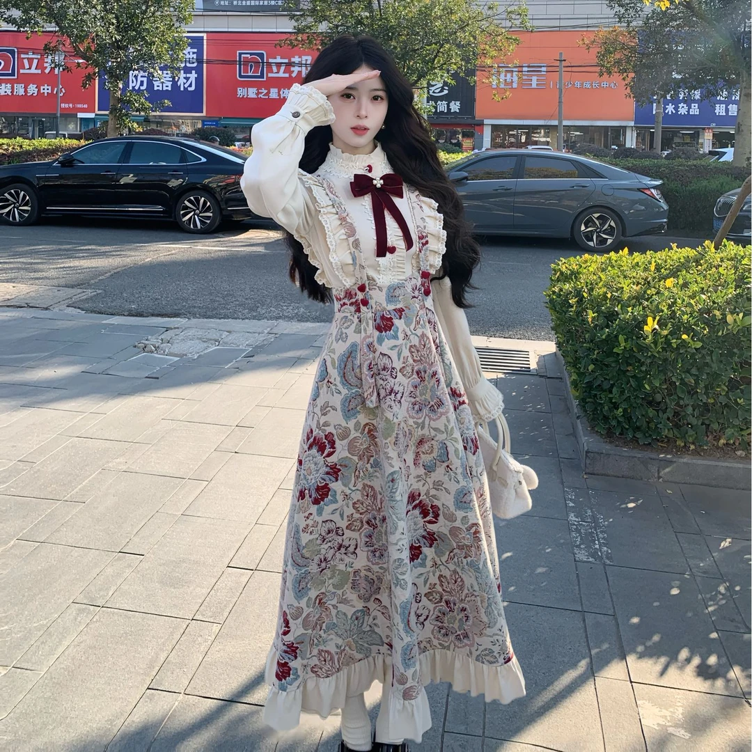Blovelan晨雾花诗 法式复古衬衫+复古风万花绒大提花背带裙套装