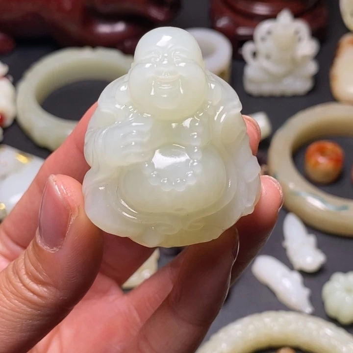 未镶嵌和田玉把件